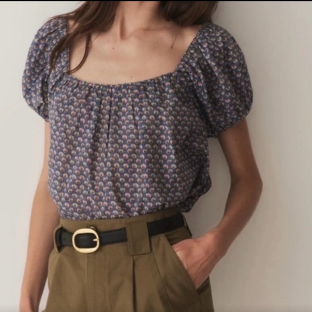 Doen Blue Patterned Puff Sleeve Top